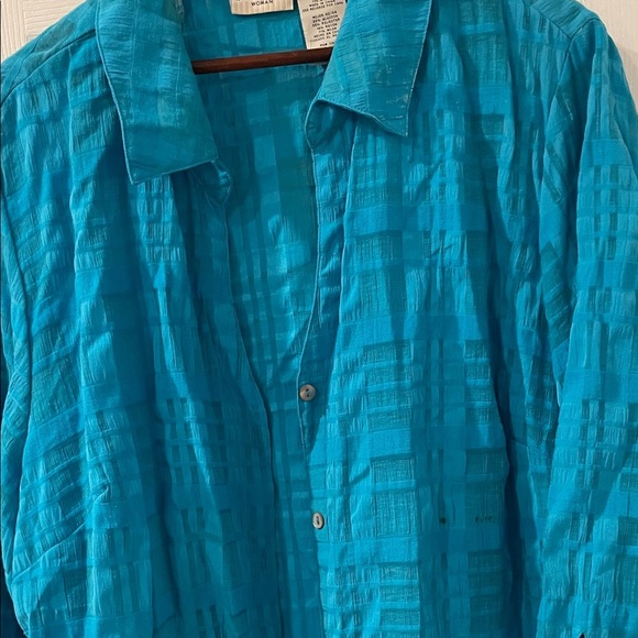 White Stag Caribbean Blue Textured Blouse - Picture 4 of 4